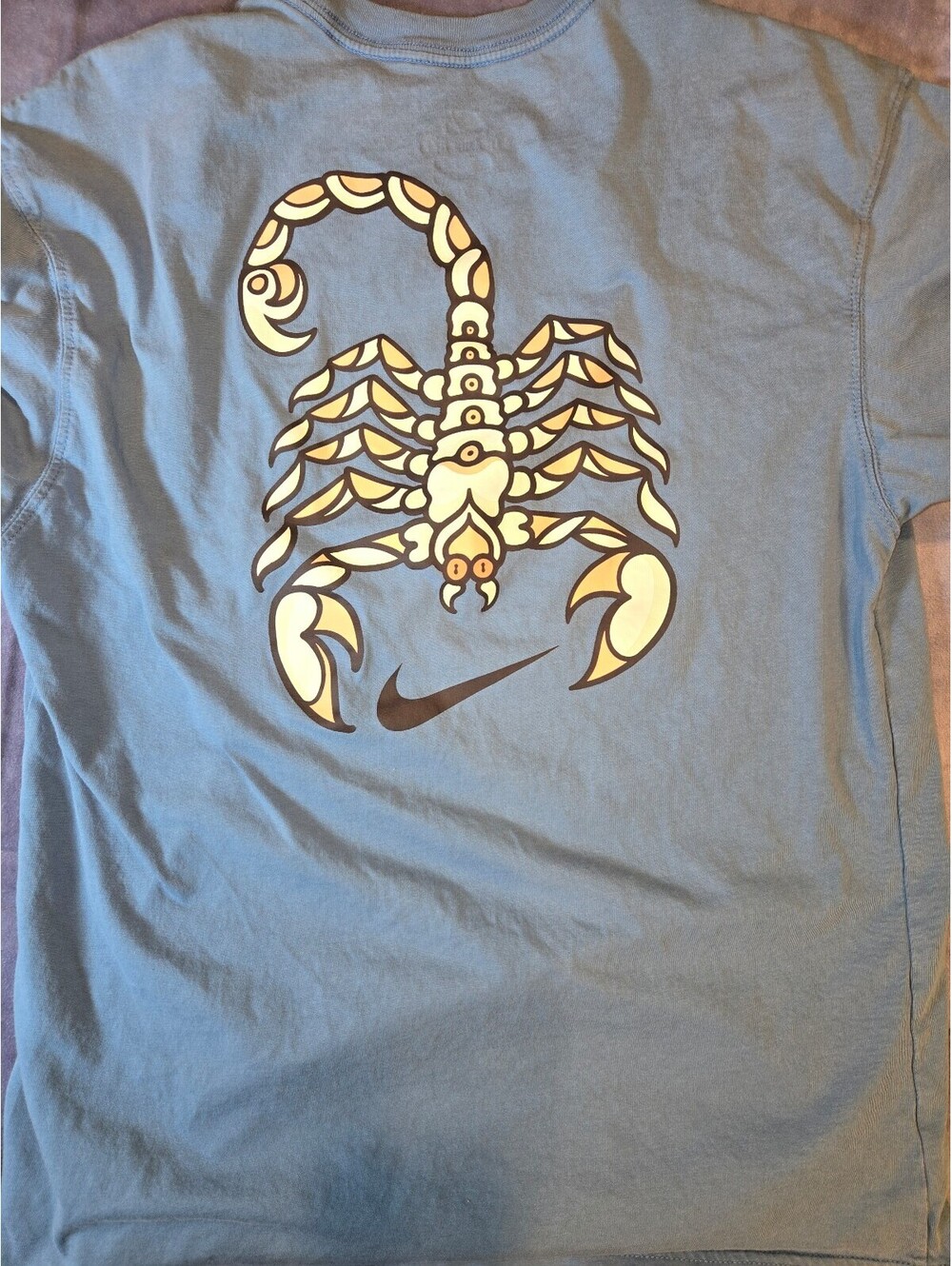 Nike scorpion tshirt